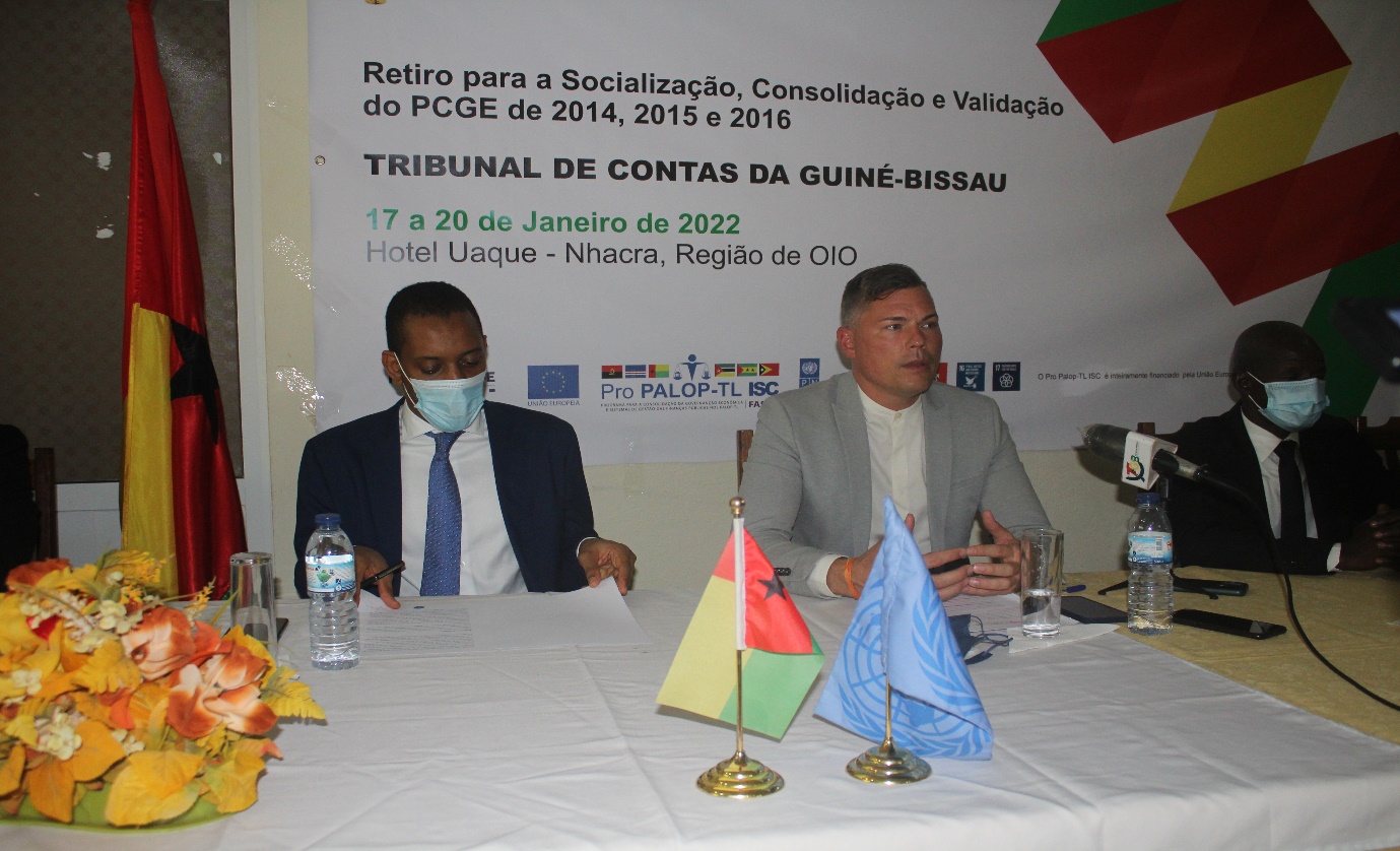 <p>
	Egenhoff, parabeniza o Tribunal de Contas pela incorpora&ccedil;&atilde;o dos dois cap&iacute;tulos inovadores na consolida&ccedil;&atilde;o e valida&ccedil;&atilde;o dos Pareceres das Contas Gerais do Estado</p>

